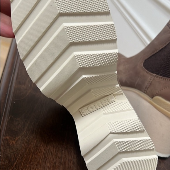 Sorel chelse boot - Picture 3 of 3